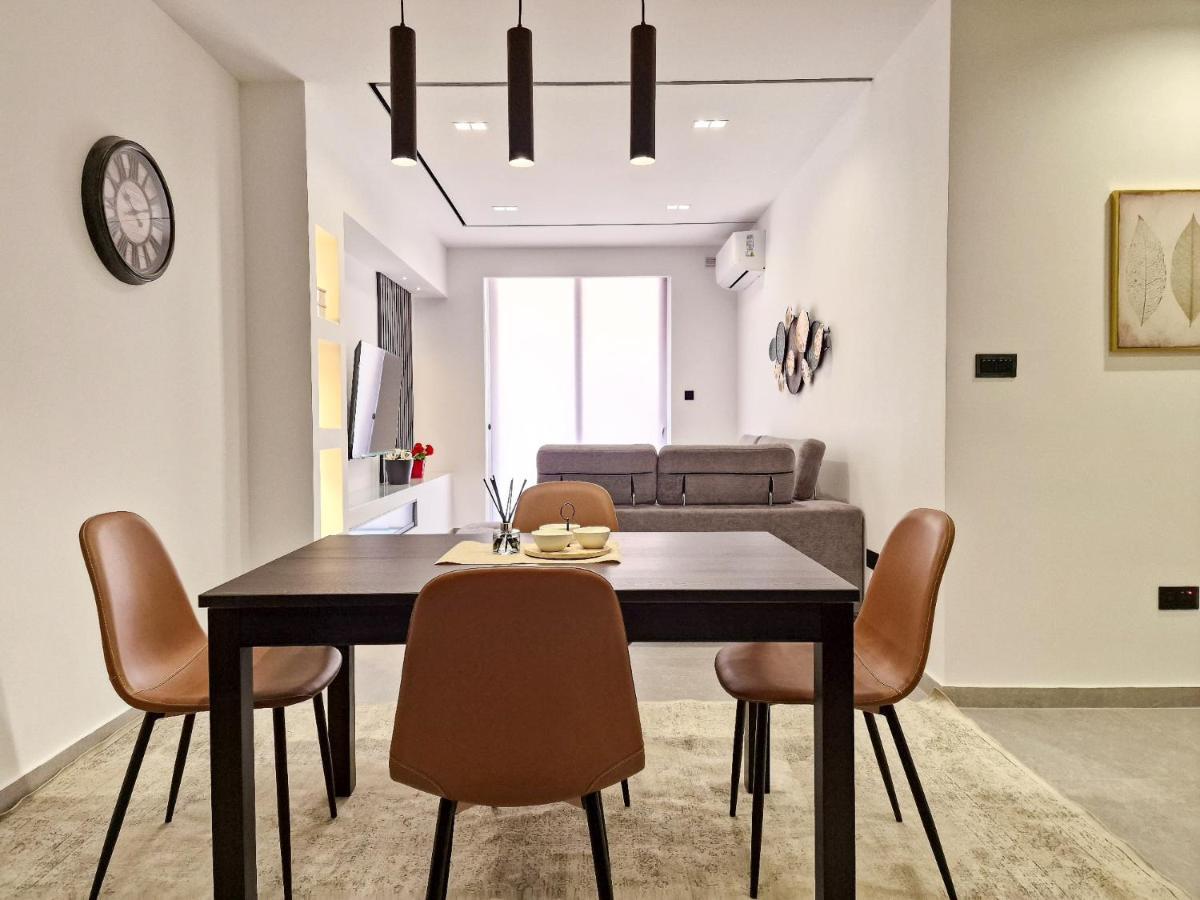 Barbara Properties - Luxury Qawra Stay St. Paul's Bay Esterno foto