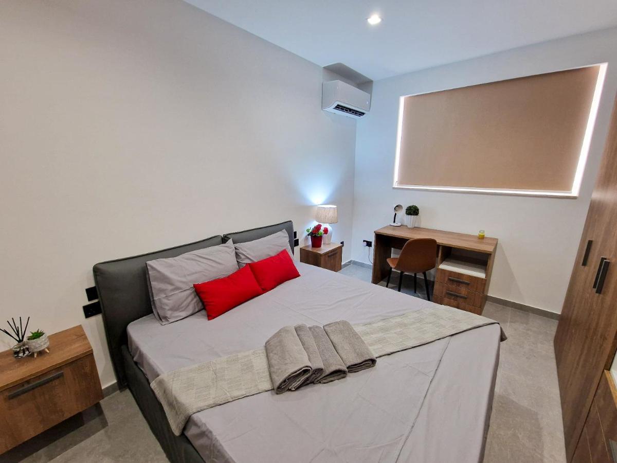 Barbara Properties - Luxury Qawra Stay St. Paul's Bay Esterno foto